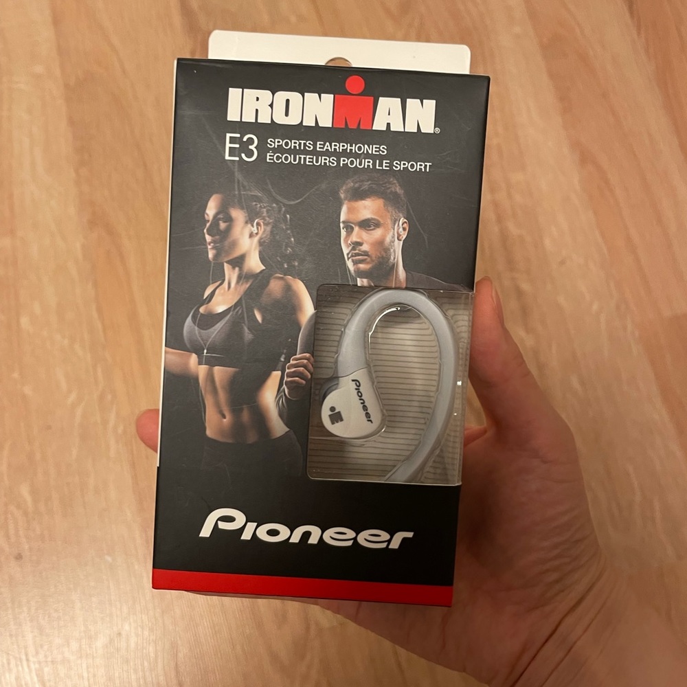 Earphones